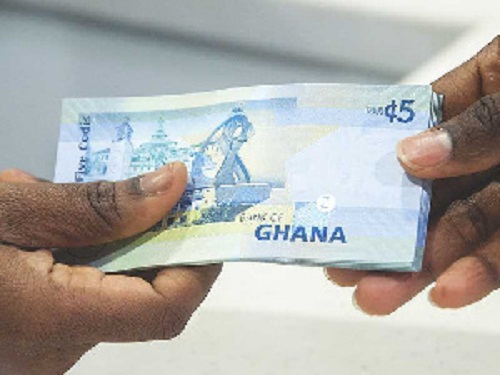 Cedi devaluation against US dollar causes alarm among Ghanaians