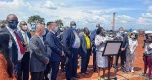 GHANAGOSSIPS After a year of protests, Uganda resumes exporting gold.