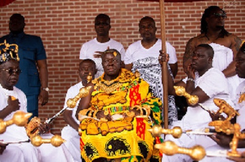 What valuable pure gold does the Asantehene and his chiefs use?