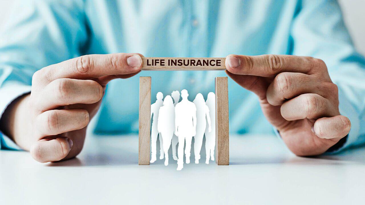 What’s Guaranteed Life Insurance? How To Get Involved And How It Operates