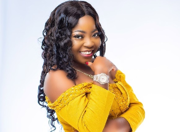 GHANAGOSSIPS Abigail Ashley Wins Prizes at the GABCAA