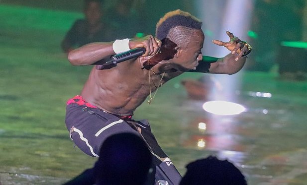 GHANAGOSSIPS The 02 is too small for me- Patapaa brags