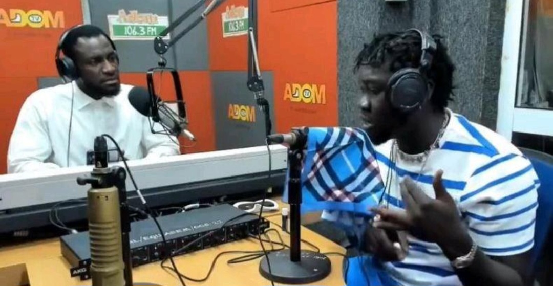 GHANAGOSSIPS If Ghanaians don't support my music, I will go back to robbery- Showboy